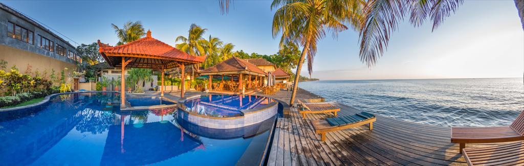 Paradise Palm Beach Bungalows And Dive Center Tulamben Eksteriør bilde